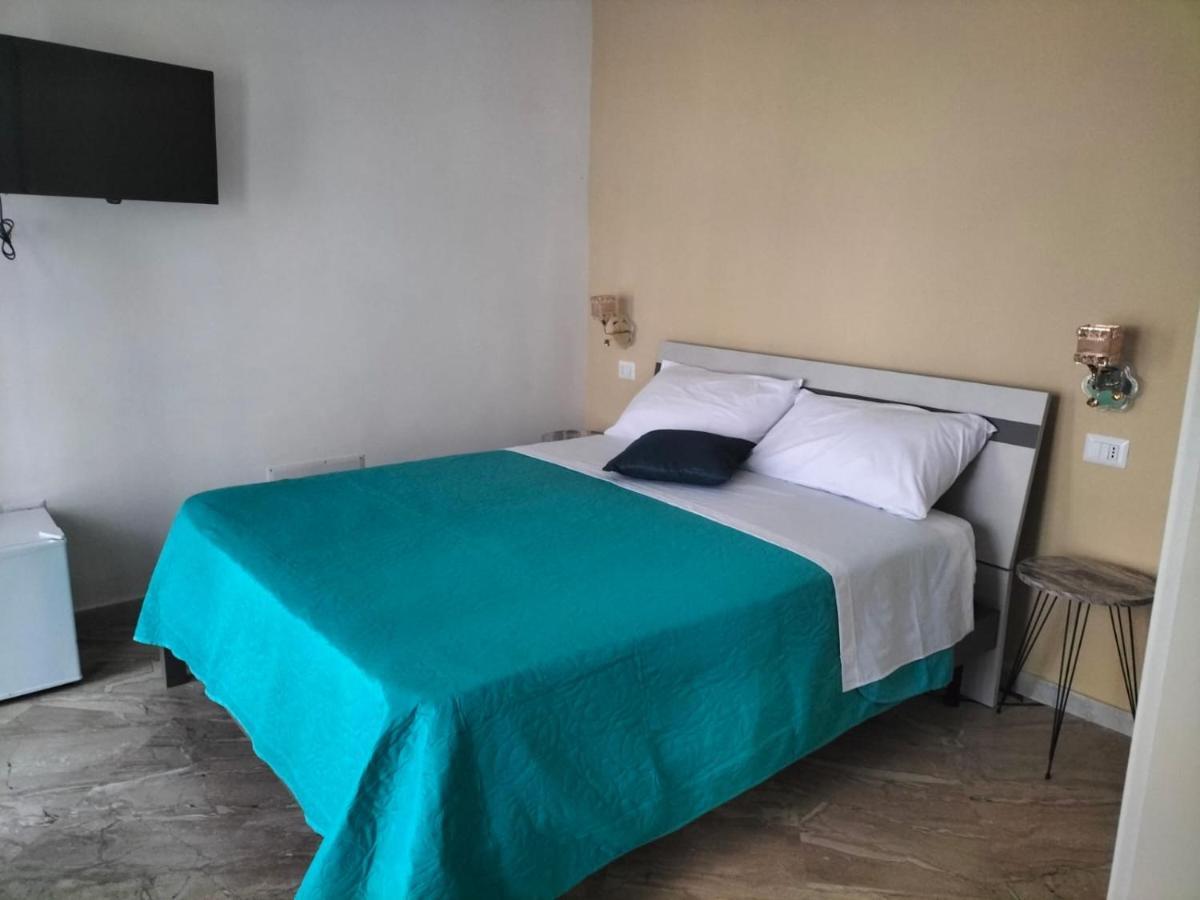 Al Centro Bed & Breakfast ฟอร์เมีย ภายนอก รูปภาพ